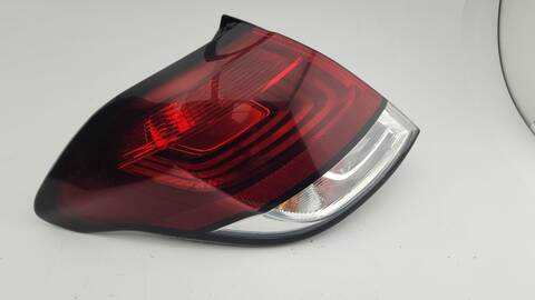 Foto 3ª: Piloto Trasero Izquierdo Citroen C4 FEEL EDITION 99CV 73KW (2016)