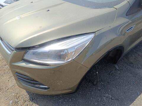 Aleta Delantera Izquierda Ford Kuga TITANIUM 140CV 103KW