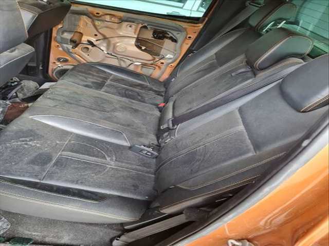 Asientos Traseros Ford Ranger DOBLE CABINA WILDTRACK 4X4 4P) 213CV