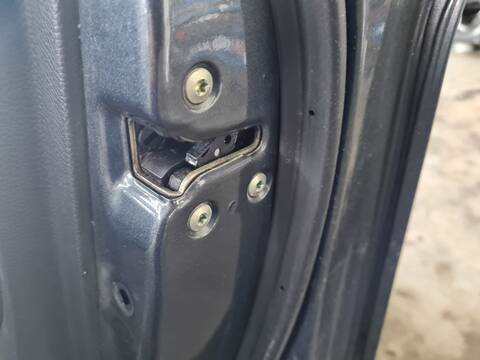 Cerradura Puerta Delantera Derecha Hyundai i40 136CV