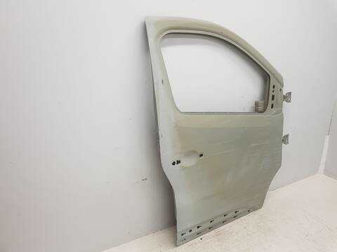 Foto 3ª: Puerta Delantera Derecha Renault Trafic L1H1 29T KOMFORT (2014)