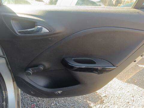 Tapizados Cartoneras Opel Corsa SELECTIVE 75CV 55KW