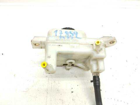 Foto 3ª: Deposito Liquido Frenos Toyota Yaris ACTIVE HYBRID 75CV 55KW [1NZFXE] (2013)