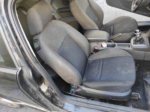 Asiento Delantero Derecho Ford Focus HXDA BERLINA