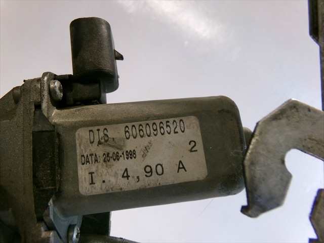 Foto 4ª: Elevalunas Eléctrico Delantero Derecho Alfa Romeo 146 2.0 TD 1994-1999 [AR33601] (1998)