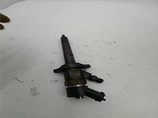 Foto 3ª: Inyectores Citroen Xsara 1.6 HDI SATISFACTION II [1.6 LTR. - 80 KW HDI CAT (9HY - DV6TED4)]