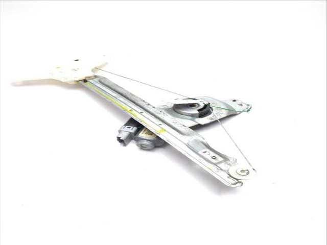 Elevalunas Manual Trasero Derecho Citroen C4 2.0 HDI 138 PICASSO