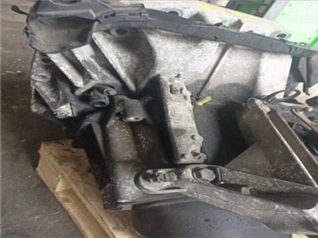 Foto 3ª: Caja Cambios Renault Clio 1.5 PACK DYNAMIQUE [1.5 LTR. - 63 KW DCI DIESEL CAT] [k9k t7]