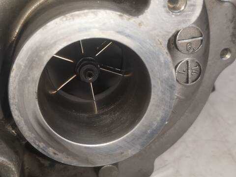 Foto 2ª: Turbocompresor Nissan Pulsar K9K636 (2014)