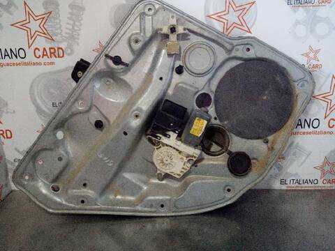 Elevalunas Manual Trasero Izquierdo Volkswagen Bora CONCEPTLINE BERLINA 90CV 66KW