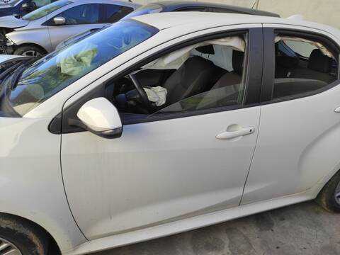 Puerta Delantera Izquierda Toyota Yaris M15A