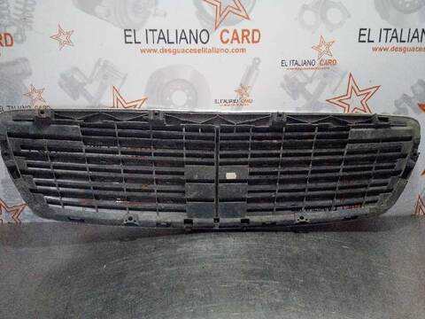 Foto 3ª: Rejilla Delantera Mercedes Clase E 180 BERLINA 224CV 165KW