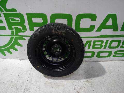 Foto 2ª: Neumatico Dacia Sandero LAUREATE 90CV [K9K] (2012)