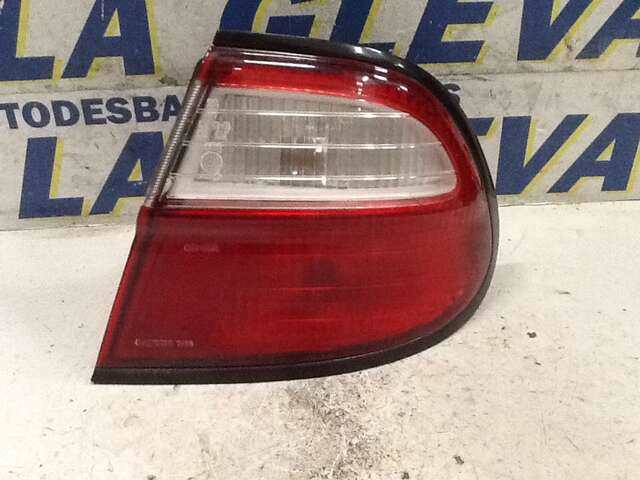 Piloto Trasero Derecho Nissan Almera 1.6 16V