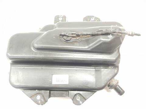 Foto 3ª: Deposito AdBlue Mercedes Vito 114-116 CDI 119 CDI-BT LANG 447.703) 130CV 97KW (2019)