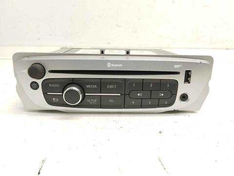 Sistema Audio Radio CD Renault Megane 1.2 16V BERLINA 116CV 85KW III BERLINA 5 P
