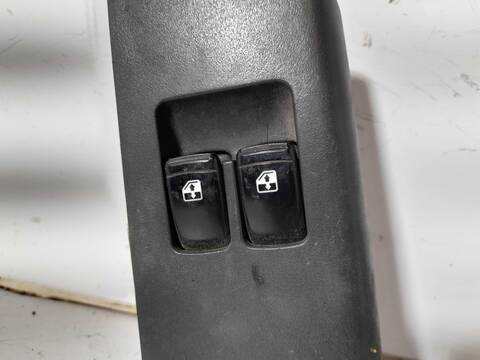 Foto 3ª: Botonera Elevalunas Chevrolet Aveo 1.4 CAT 94CV 69KW [F14D3-G] (2006)