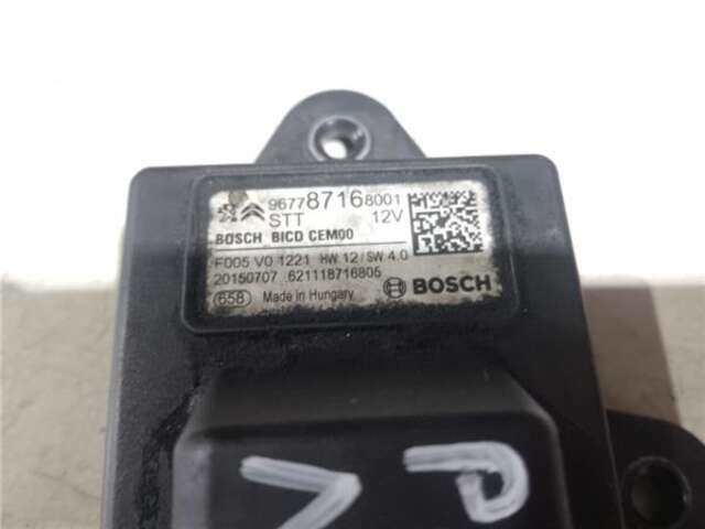 Foto 3ª: Caja Reles Fusibles Peugeot 308 1.6 STYLE [1.6 LTR. - 88 KW BLUE-HDI FAP]