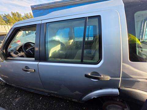 Puerta Trasera Izquierda Land Rover Discovery TDV6 S 211CV 155KW