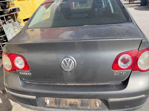 Portón Volkswagen Passat BKP BERLINA