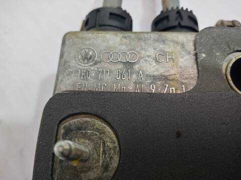 Foto 3ª: Palanca de Cambio Seat Toledo EXCLUSIVE 140CV 103KW [BKD] (2004)