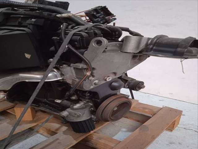 Foto 3ª: Motor Completo Renault Clio 1.2 16V 75CV 55KW (2002)