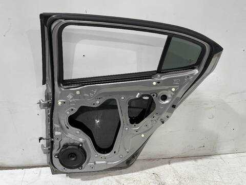 Foto 3ª: Puerta Trasera Derecha Mazda 3 CENTER-LINE 150CV [SHY6  SHY4] (2013)