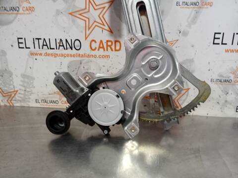 Foto 3ª: Elevalunas Eléctrico Delantero Derecho Toyota Yaris HYBRID ACTIVE 101CV [1NZ] (2019)