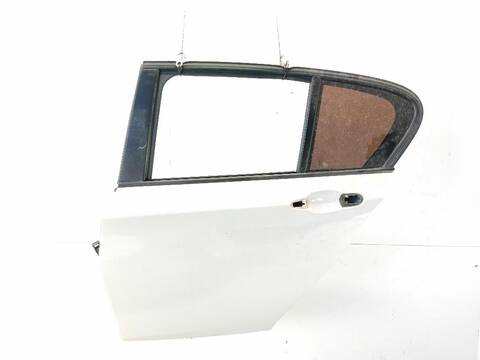 Foto 1ª: Puerta Trasera Izquierda Bmw Serie 1 114 116 D [N47 D20 C] (2011)
