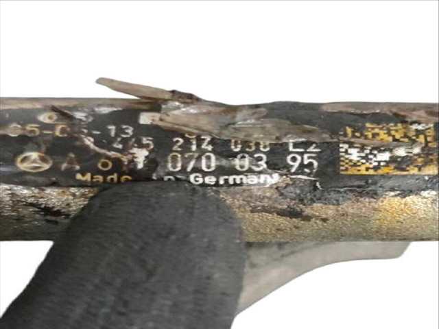 Foto 3ª: Rampa Inyectora Mercedes Clase C 160 C 220 CDI 203.008) (2000)