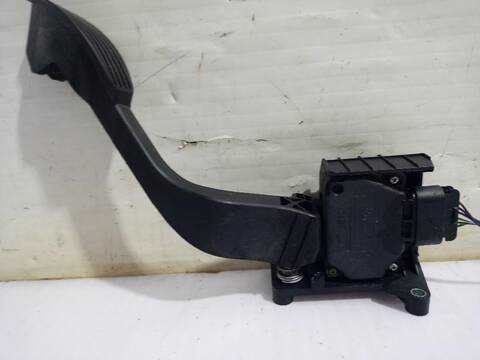 Foto 3ª: Pedal Acelerador Fiat 500 ANIVERSARIO 69CV [169A4000] (2009)