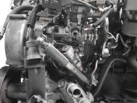 Foto 2ª: Motor Completo Renault Laguna 2.2 DIESEL 83CV 61KW [G8T 706] (1995)