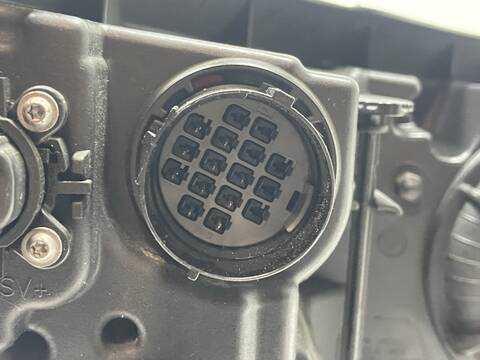 Foto 2ª: Faro Izquierdo Land Rover Range 204DTD (2018)