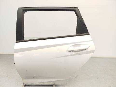 Foto 2ª: Puerta Trasera Izquierda Hyundai i20 1.2 84CV 62KW [G4LF] (2024)