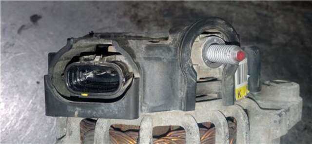 Foto 3ª: Alternador Hyundai i20 1.2 [G4LA]