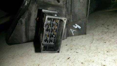 Foto 2ª: Retrovisor Derecho Audi A4 AVANT 100CV 74KW (1999)