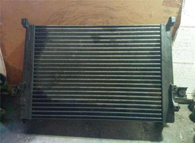 Foto 3ª: Intercooler Jeep Grand Cherokee 2.7 CRD LAREDO [2.7 LTR. - 120 KW CRD CAT] [665921]