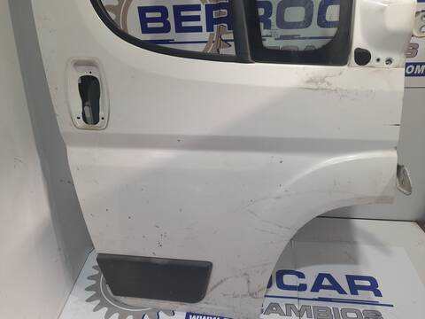 Foto 2ª: Puerta Delantera Derecha Peugeot Boxer 2.2 HDI FAP CAT 131CV 96KW (2010)