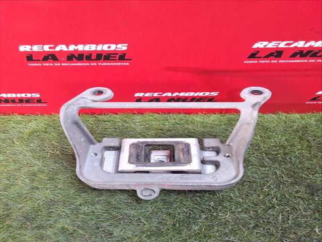 Foto 2ª: Soporte Motor Renault Master 2.3 DCI 125 FWD FV0C FV0D FV0G FV0H FV0J FV0K) 125CV 92KW FURGONETA [M9T 670,M9T 672,M9T 676,M9T 678,M9T 680,M9T 870,M9] (2013)