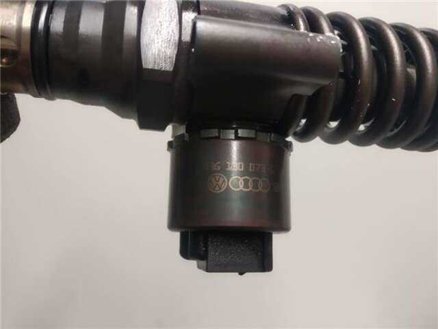 Foto 2ª: Inyectores Mitsubishi Outlander 2.0 DI-D INVITE [2.0 LTR. - 103 KW DI-D CAT] [BKD]