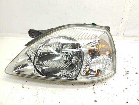 Foto 1ª: Faro Izquierdo Kia Rio 82CV 60KW (2005)