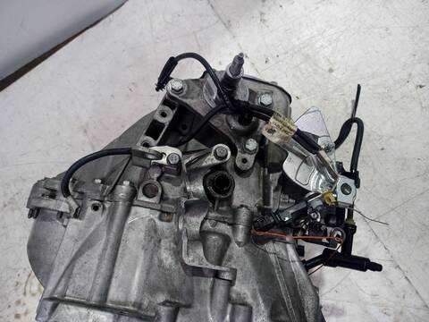 Foto 2ª: Caja Cambios Peugeot 3008 STYLE 114CV 84KW [9HD] (2014)