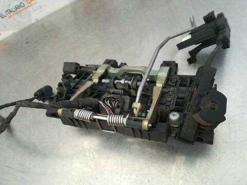 Foto 2ª: Maneta Exterior Delantera Izquierda Audi A8 4.0 TDI QUATTRO 275CV 202KW [ASE] (2003)