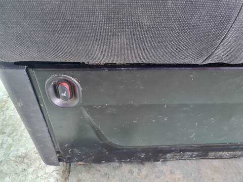 Foto 4ª: Asiento Delantero Derecho Ford Transit GASOLINA (2013)