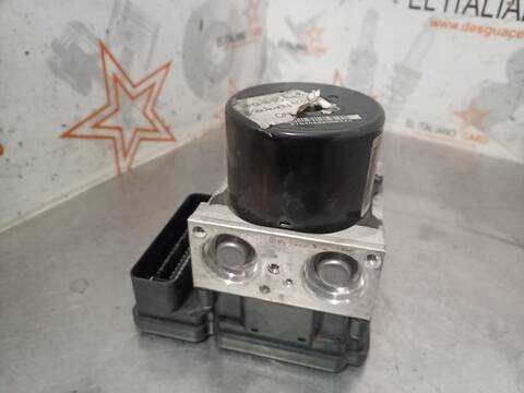 Foto 2ª: Abs Ford Focus TREND 116CV 85KW [T1DA] (2014)