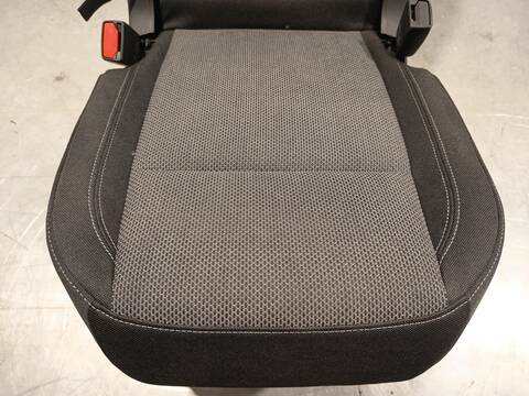 Foto 2ª: Asientos Traseros Mercedes Clase T 180 131CV 96KW [200731] (2016)
