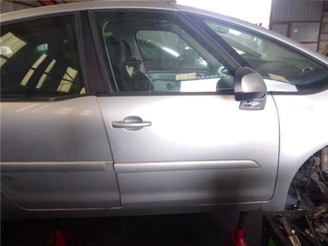 Puerta Delantera Derecha Citroen C4 2.0 SX [2.0 LTR. - 100 KW HDI FAP CAT (RHR - DW10BTED4)]