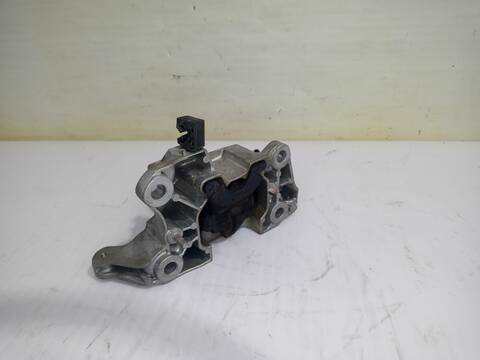 Foto 3ª: Soporte Motor Jeep Avenger ALTITUDE (2023)