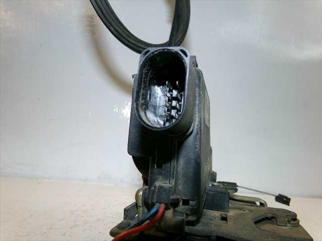 Foto 4ª: Cerradura Puerta Delantera Izquierda Volkswagen Beetle 2.0 G 1998-2005 [AQY] (2000)
