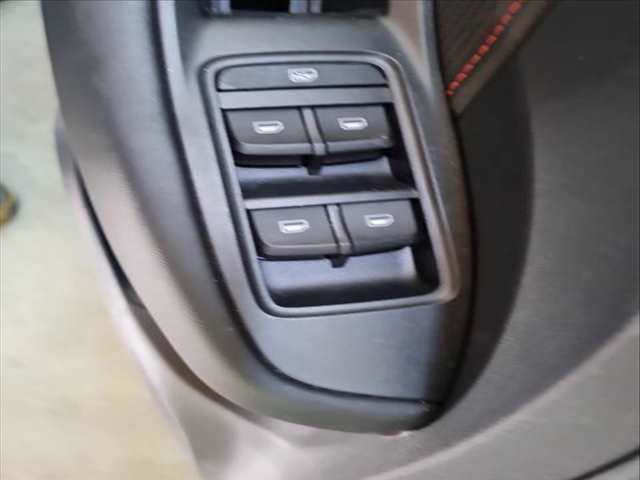 Botonera Elevalunas Mg ZS 1.5 VTI 106CV 78KW
